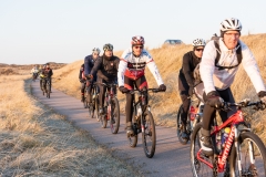 Gravel-cykelløbet Dirty Jutland 2019 blev afholdt den 12.-13. april. Mere end 500 cykelentusiaster kæmpede sig vej på forskellige distancer langs den jyske vestkyst med Skagen som endelig destination. Cykelløbet inkluderer både landevejskørsel, skov, strand, mv., og er således ligeså meget en naturoplevelse som det er et cykelløb.