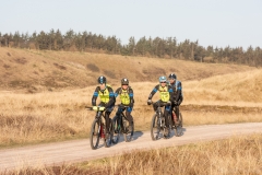 Gravel-cykelløbet Dirty Jutland 2019 blev afholdt den 12.-13. april. Mere end 500 cykelentusiaster kæmpede sig vej på forskellige distancer langs den jyske vestkyst med Skagen som endelig destination. Cykelløbet inkluderer både landevejskørsel, skov, strand, mv., og er således ligeså meget en naturoplevelse som det er et cykelløb.