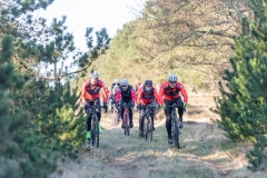 Gravel-cykelløbet Dirty Jutland 2019 blev afholdt den 12.-13. april. Mere end 500 cykelentusiaster kæmpede sig vej på forskellige distancer langs den jyske vestkyst med Skagen som endelig destination. Cykelløbet inkluderer både landevejskørsel, skov, strand, mv., og er således ligeså meget en naturoplevelse som det er et cykelløb.