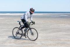 Gravel-cykelløbet Dirty Jutland 2019 blev afholdt den 12.-13. april. Mere end 500 cykelentusiaster kæmpede sig vej på forskellige distancer langs den jyske vestkyst med Skagen som endelig destination. Cykelløbet inkluderer både landevejskørsel, skov, strand, mv., og er således ligeså meget en naturoplevelse som det er et cykelløb.
