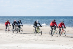 Gravel-cykelløbet Dirty Jutland 2019 blev afholdt den 12.-13. april. Mere end 500 cykelentusiaster kæmpede sig vej på forskellige distancer langs den jyske vestkyst med Skagen som endelig destination. Cykelløbet inkluderer både landevejskørsel, skov, strand, mv., og er således ligeså meget en naturoplevelse som det er et cykelløb.