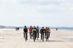 Gravel-cykelløbet Dirty Jutland 2019 blev afholdt den 12.-13. april. Mere end 500 cykelentusiaster kæmpede sig vej på forskellige distancer langs den jyske vestkyst med Skagen som endelig destination. Cykelløbet inkluderer både landevejskørsel, skov, strand, mv., og er således ligeså meget en naturoplevelse som det er et cykelløb.