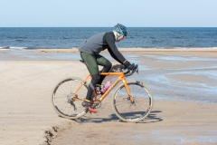 Gravel-cykelløbet Dirty Jutland 2019 blev afholdt den 12.-13. april. Mere end 500 cykelentusiaster kæmpede sig vej på forskellige distancer langs den jyske vestkyst med Skagen som endelig destination. Cykelløbet inkluderer både landevejskørsel, skov, strand, mv., og er således ligeså meget en naturoplevelse som det er et cykelløb.