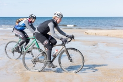 Gravel-cykelløbet Dirty Jutland 2019 blev afholdt den 12.-13. april. Mere end 500 cykelentusiaster kæmpede sig vej på forskellige distancer langs den jyske vestkyst med Skagen som endelig destination. Cykelløbet inkluderer både landevejskørsel, skov, strand, mv., og er således ligeså meget en naturoplevelse som det er et cykelløb.
