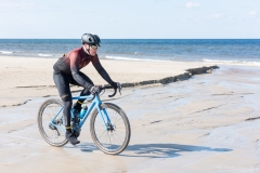 Gravel-cykelløbet Dirty Jutland 2019 blev afholdt den 12.-13. april. Mere end 500 cykelentusiaster kæmpede sig vej på forskellige distancer langs den jyske vestkyst med Skagen som endelig destination. Cykelløbet inkluderer både landevejskørsel, skov, strand, mv., og er således ligeså meget en naturoplevelse som det er et cykelløb.