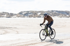Gravel-cykelløbet Dirty Jutland 2019 blev afholdt den 12.-13. april. Mere end 500 cykelentusiaster kæmpede sig vej på forskellige distancer langs den jyske vestkyst med Skagen som endelig destination. Cykelløbet inkluderer både landevejskørsel, skov, strand, mv., og er således ligeså meget en naturoplevelse som det er et cykelløb.