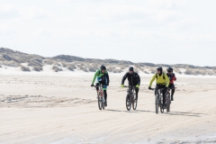 Gravel-cykelløbet Dirty Jutland 2019 blev afholdt den 12.-13. april. Mere end 500 cykelentusiaster kæmpede sig vej på forskellige distancer langs den jyske vestkyst med Skagen som endelig destination. Cykelløbet inkluderer både landevejskørsel, skov, strand, mv., og er således ligeså meget en naturoplevelse som det er et cykelløb.