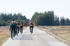 Gravel-cykelløbet Dirty Jutland 2019 blev afholdt den 12.-13. april. Mere end 500 cykelentusiaster kæmpede sig vej på forskellige distancer langs den jyske vestkyst med Skagen som endelig destination. Cykelløbet inkluderer både landevejskørsel, skov, strand, mv., og er således ligeså meget en naturoplevelse som det er et cykelløb.