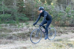 Gravel-cykelløbet Dirty Jutland 2019 blev afholdt den 12.-13. april. Mere end 500 cykelentusiaster kæmpede sig vej på forskellige distancer langs den jyske vestkyst med Skagen som endelig destination. Cykelløbet inkluderer både landevejskørsel, skov, strand, mv., og er således ligeså meget en naturoplevelse som det er et cykelløb.