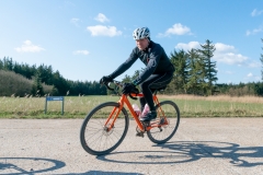 Gravel-cykelløbet Dirty Jutland 2019 blev afholdt den 12.-13. april. Mere end 500 cykelentusiaster kæmpede sig vej på forskellige distancer langs den jyske vestkyst med Skagen som endelig destination. Cykelløbet inkluderer både landevejskørsel, skov, strand, mv., og er således ligeså meget en naturoplevelse som det er et cykelløb.
