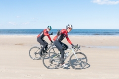 Gravel-cykelløbet Dirty Jutland 2019 blev afholdt den 12.-13. april. Mere end 500 cykelentusiaster kæmpede sig vej på forskellige distancer langs den jyske vestkyst med Skagen som endelig destination. Cykelløbet inkluderer både landevejskørsel, skov, strand, mv., og er således ligeså meget en naturoplevelse som det er et cykelløb.