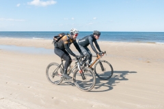 Gravel-cykelløbet Dirty Jutland 2019 blev afholdt den 12.-13. april. Mere end 500 cykelentusiaster kæmpede sig vej på forskellige distancer langs den jyske vestkyst med Skagen som endelig destination. Cykelløbet inkluderer både landevejskørsel, skov, strand, mv., og er således ligeså meget en naturoplevelse som det er et cykelløb.